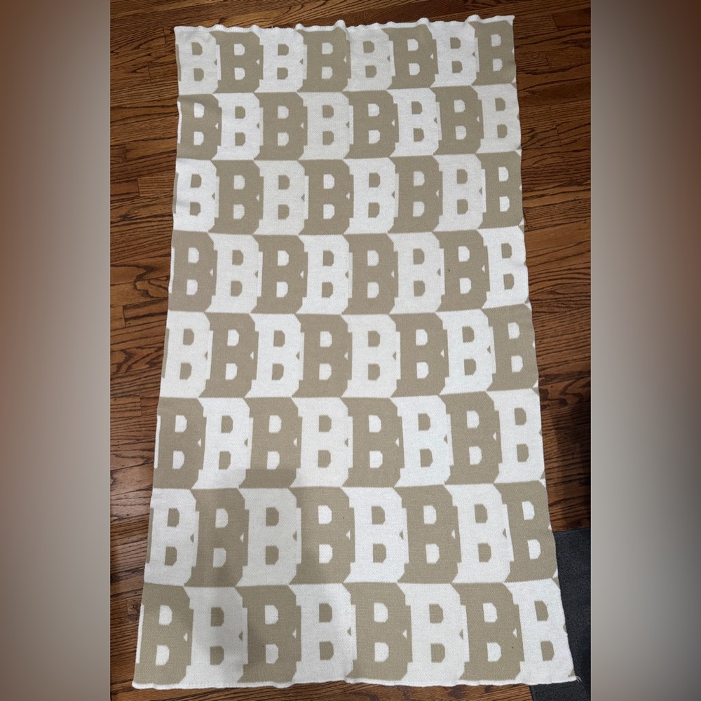 On Repeat Custom Throw Letter B- BaubleBar- Natural/Cream